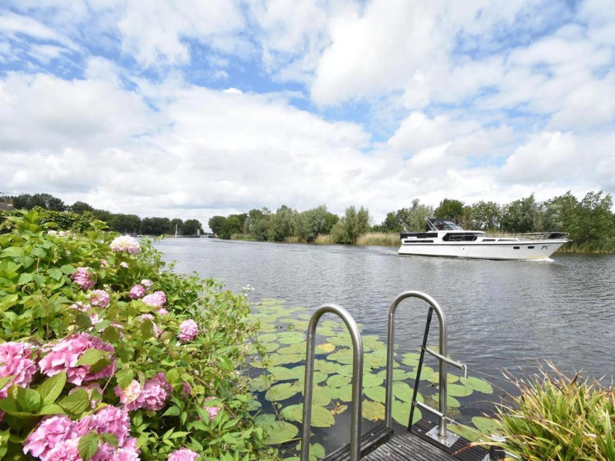 Riverside Holiday Home Near Amsterdam Nigtevecht Exteriér fotografie